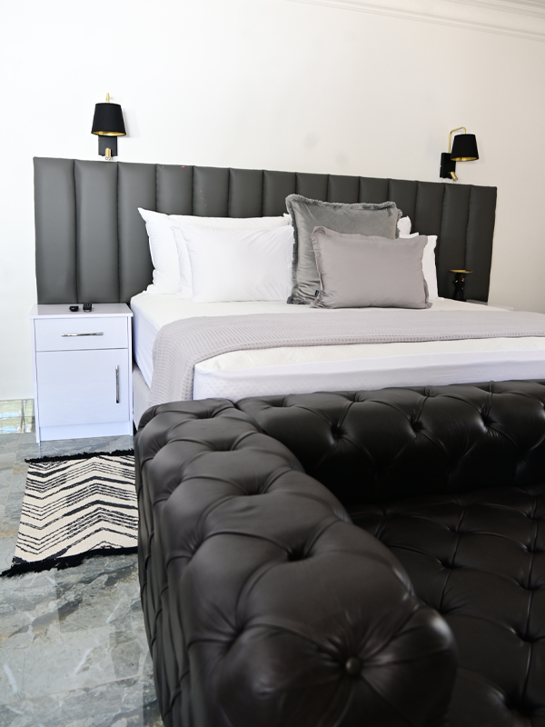 His Grace Eagles Guest House